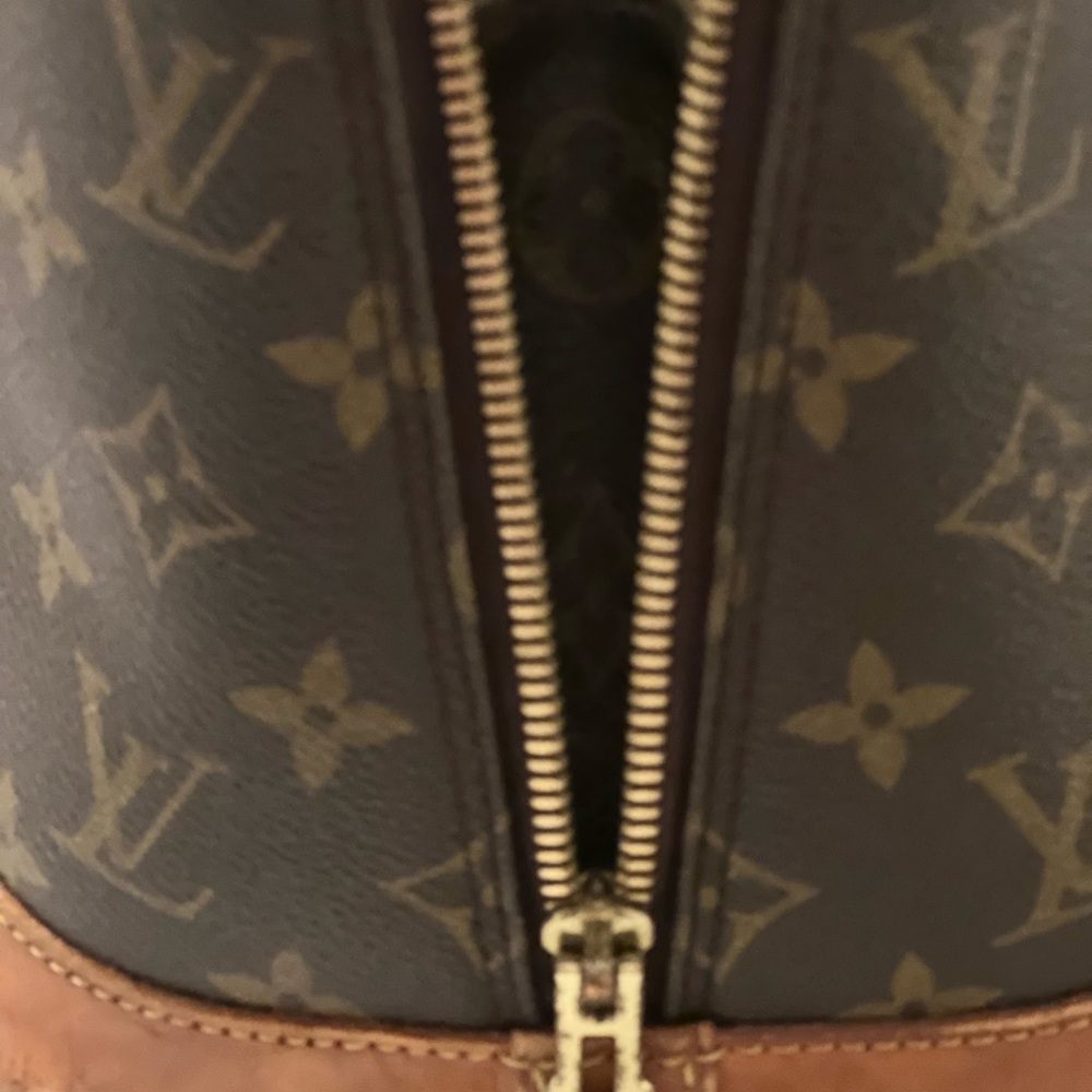 Louis Vuitton Alma bag AUTHENTIC - Picture 7 of 16